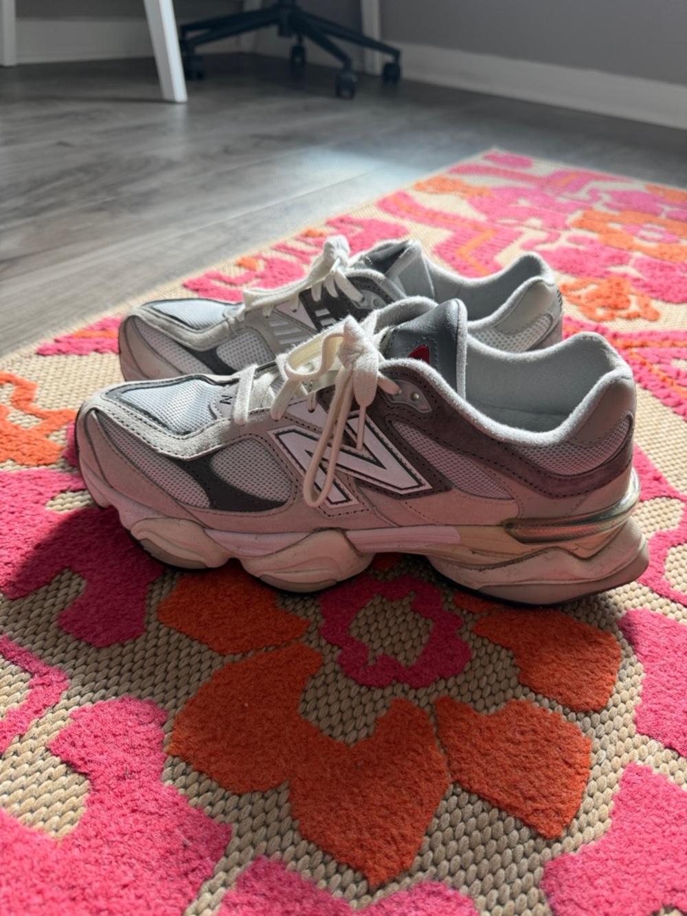 Stone New Balance 9060s
